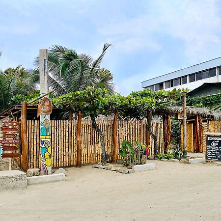 Hostal Olmito Canoa Luaran gambar
