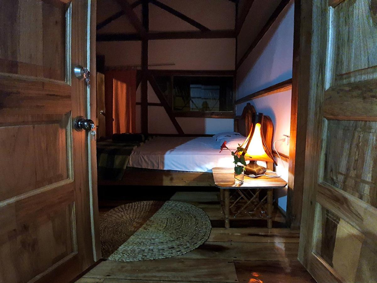 Hostal Olmito Canoa Luaran gambar