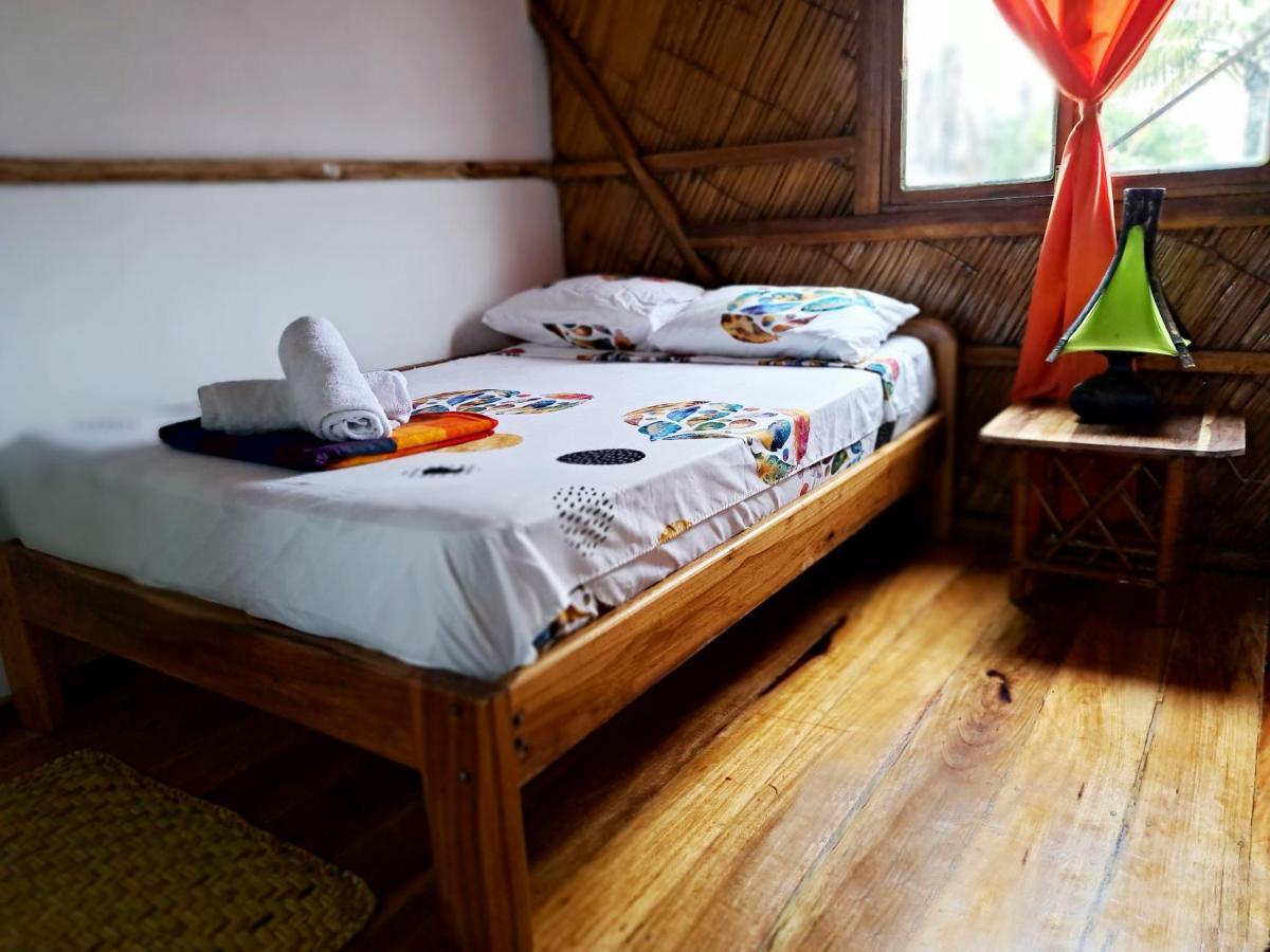 Hostal Olmito Canoa Luaran gambar