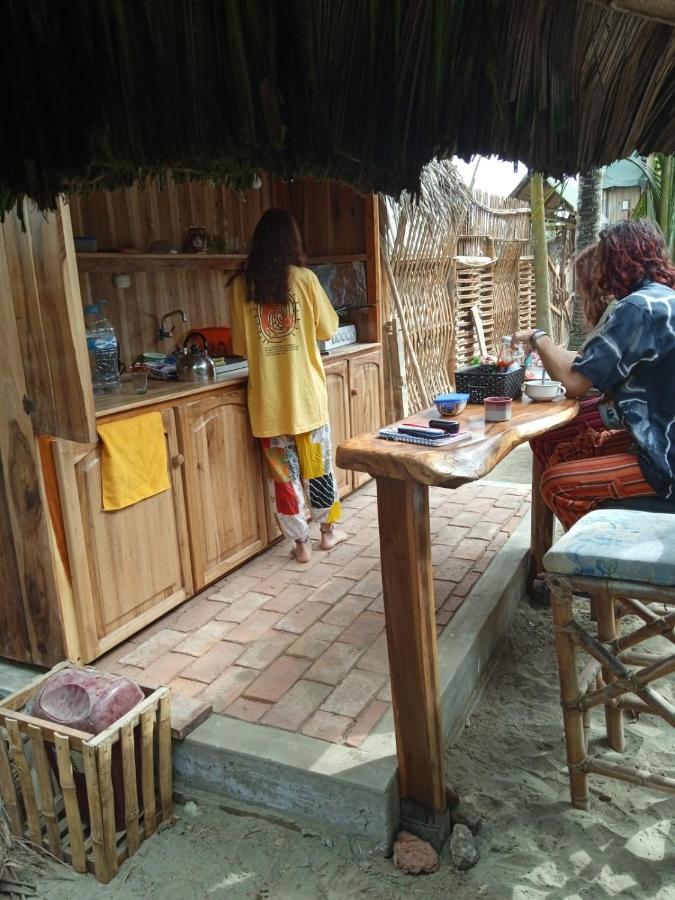 Hostal Olmito Canoa Luaran gambar