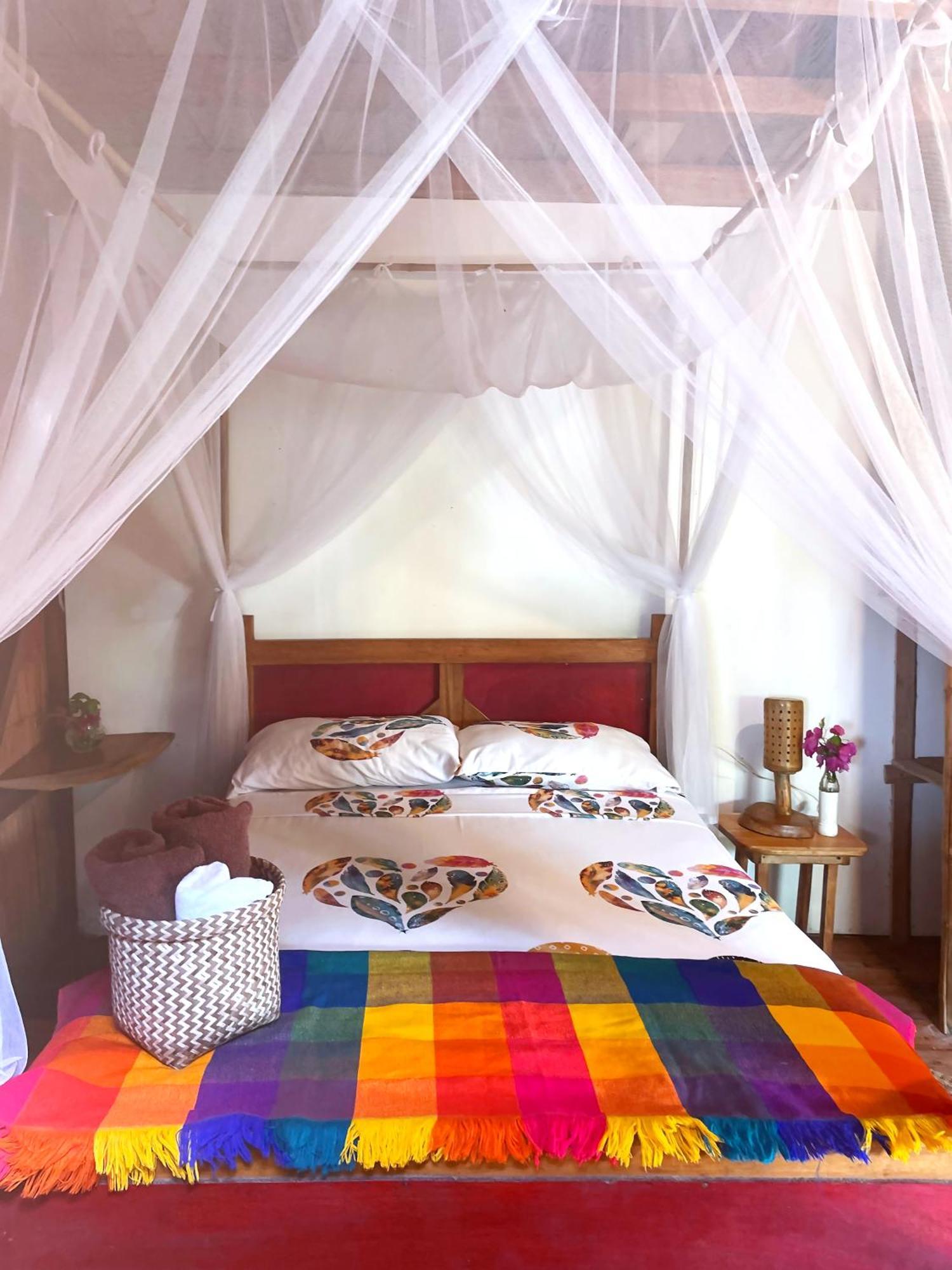 Hostal Olmito Canoa Luaran gambar